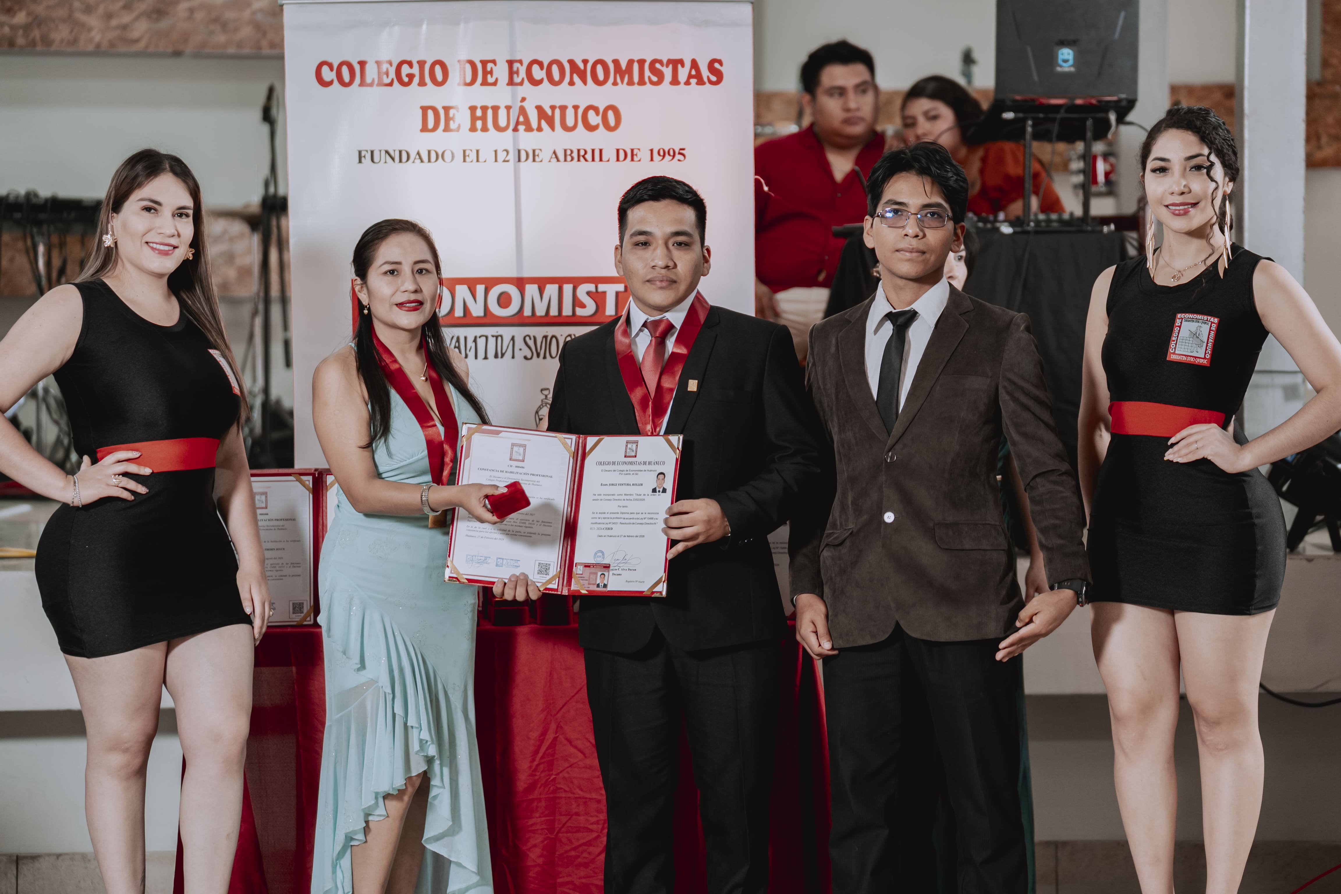CEREMONIA DE JURAMENTACIÓN DE NUEVOS COLEGIADOS