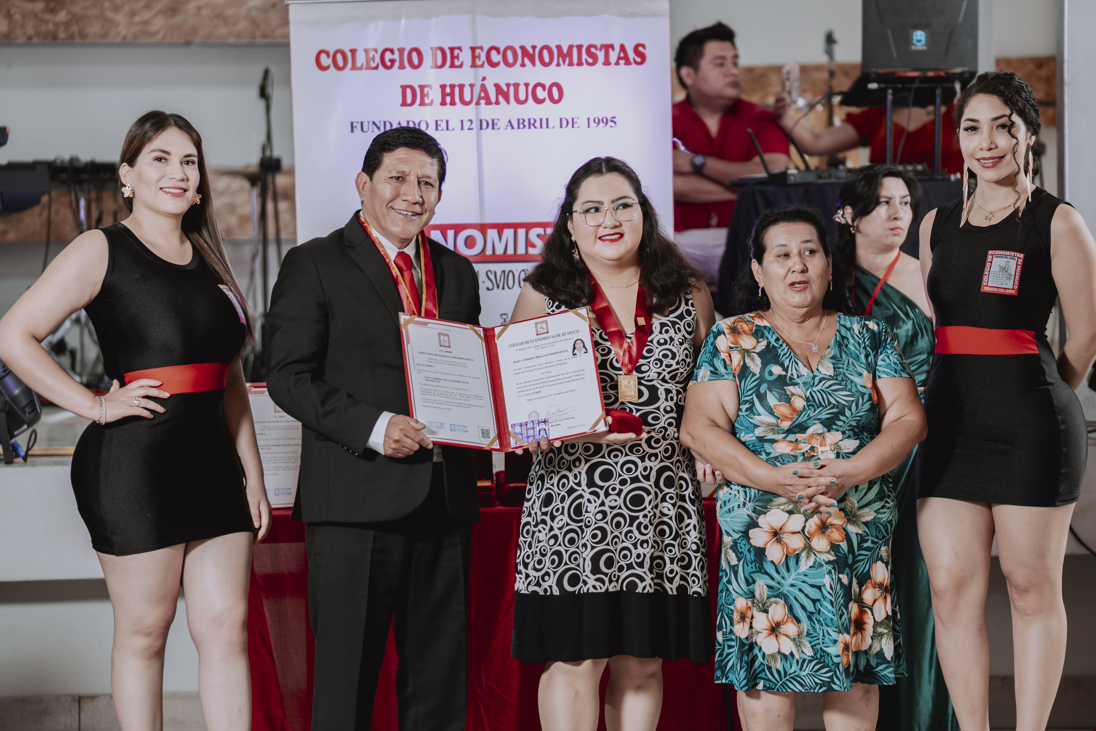 CEREMONIA DE JURAMENTACIÓN DE NUEVOS COLEGIADOS