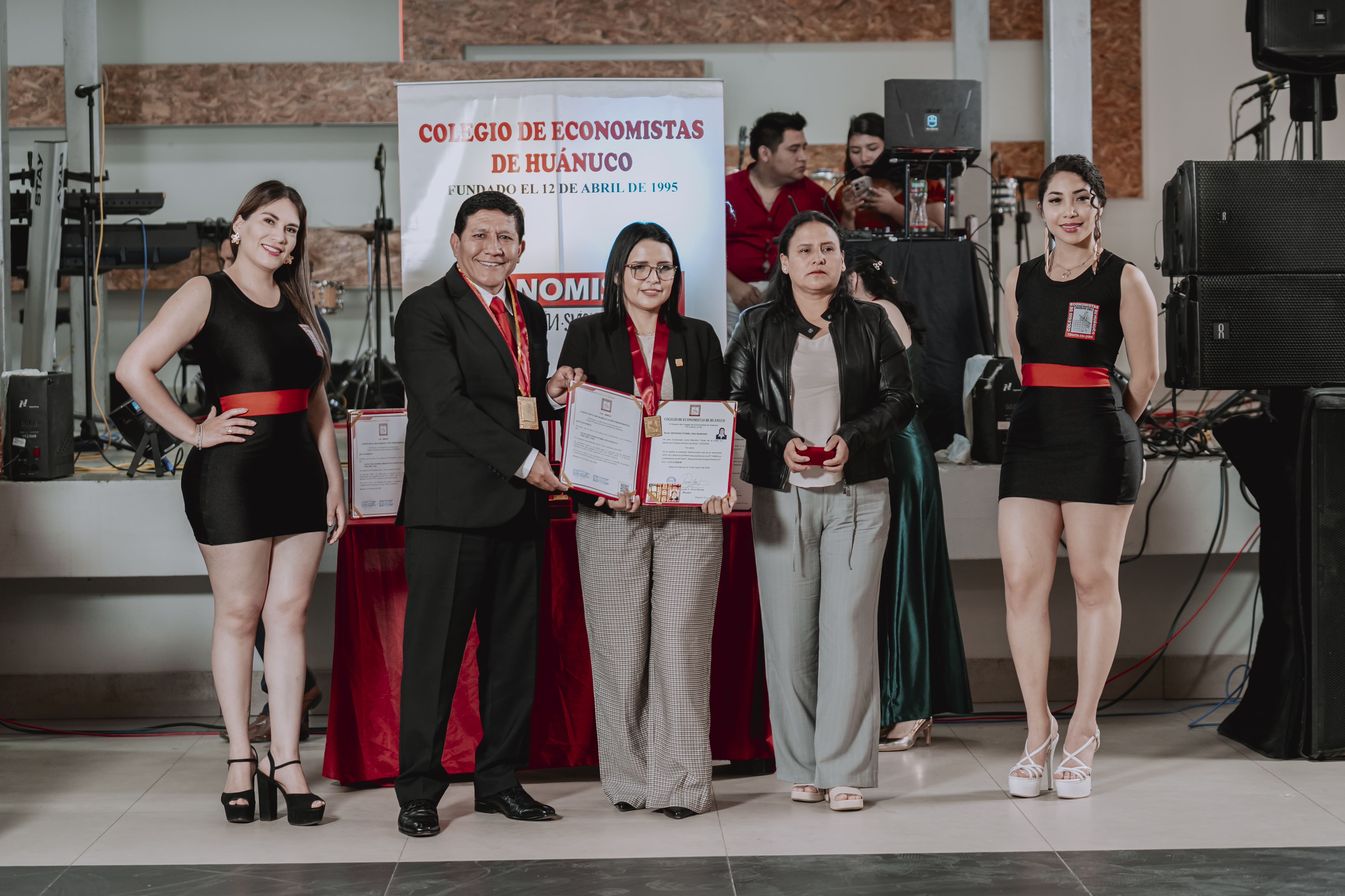 CEREMONIA DE JURAMENTACIÓN DE NUEVOS COLEGIADOS