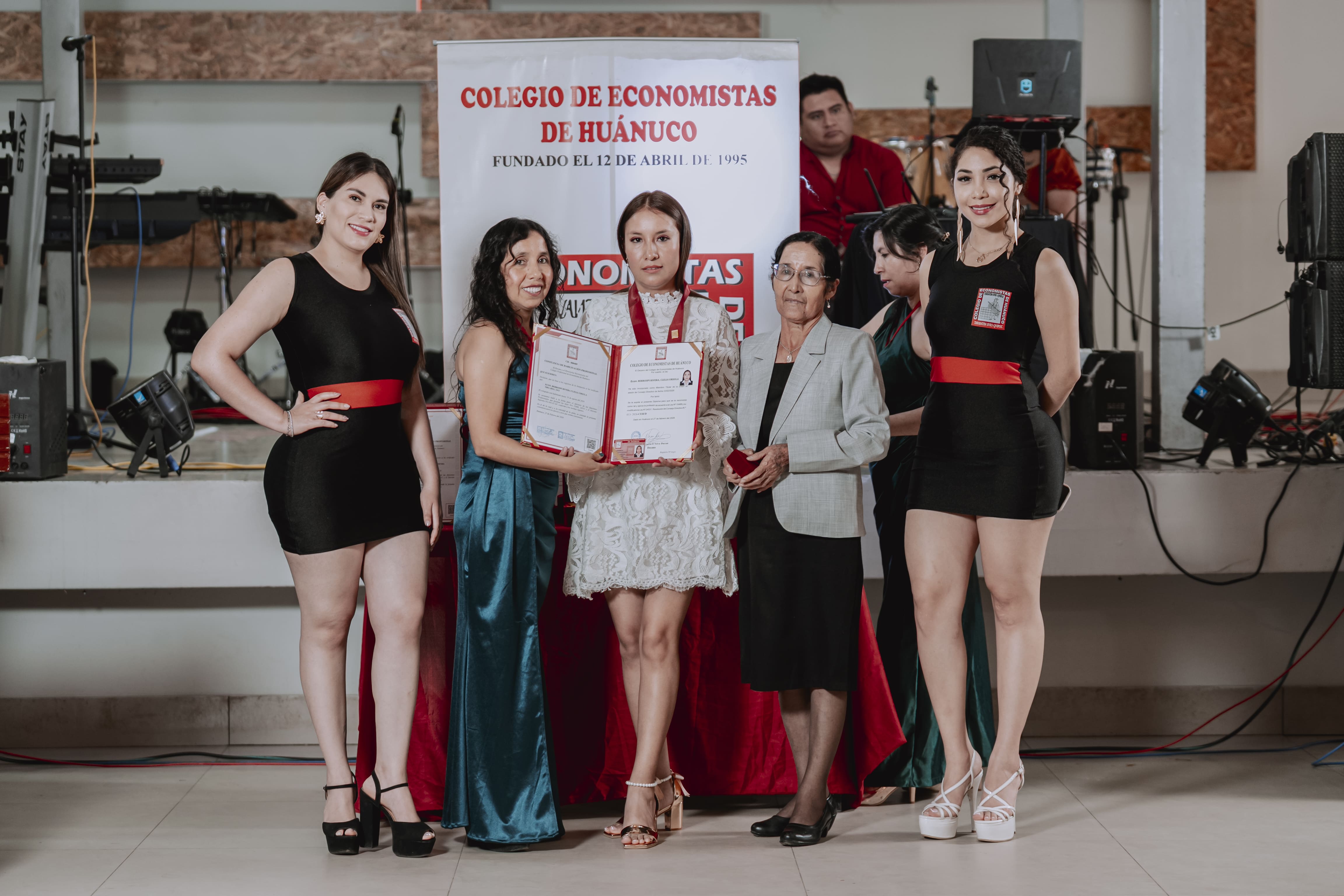 CEREMONIA DE JURAMENTACIÓN DE NUEVOS COLEGIADOS