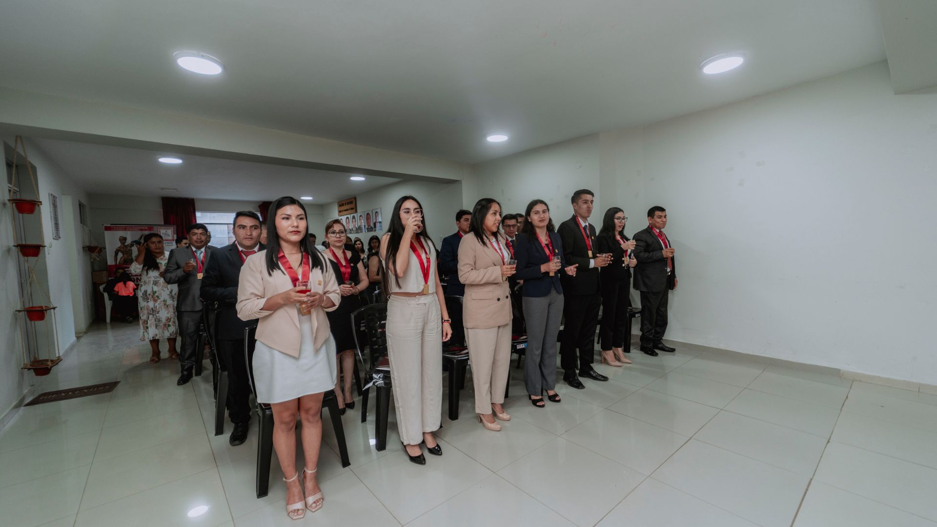 CEREMONIA DE COLEGIATURA: 26 ECONOMISTAS SE UNEN AL COLEGIO DE ECONOMISTAS DE HUANUCO